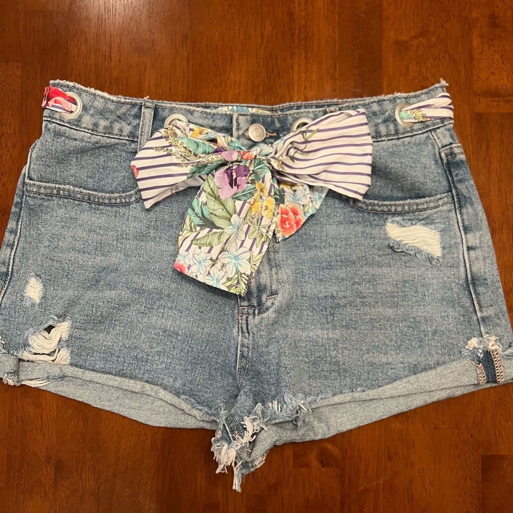 Jean Shorts with Floral Scarf Belt